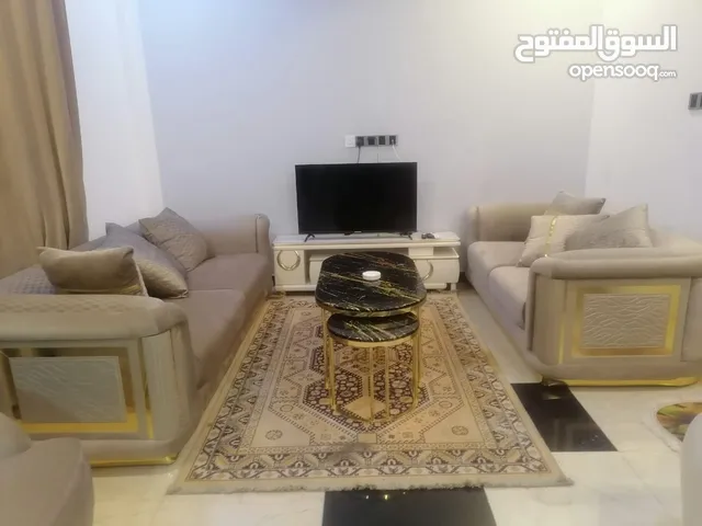 شــقة حديثــة ديلـوكس مـؤثثة بالكــامـل للإيجـار في الجزائر