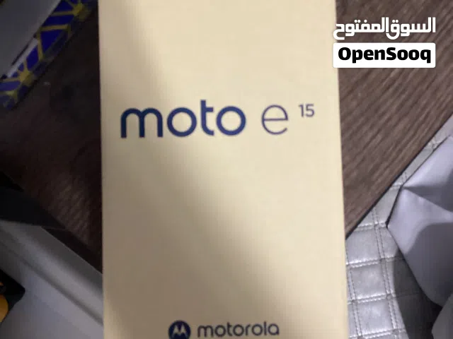 موتورولا موتورولاe35 أزرق مستعمل بحالة ممتازة مع الكرتونة والشاحن والسماعات