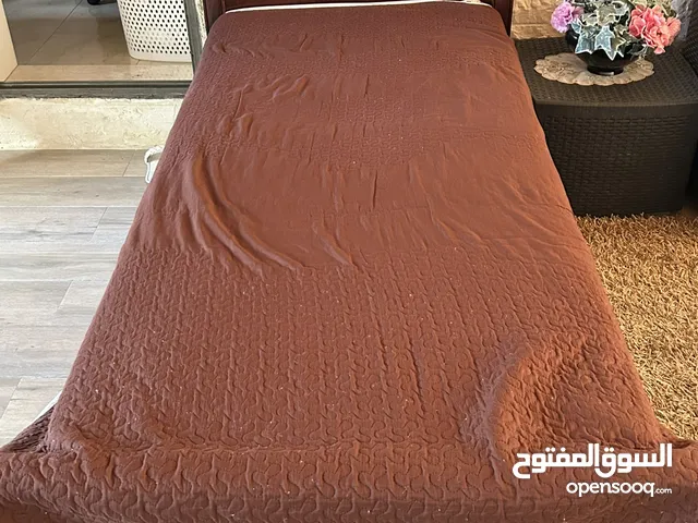 غرفة للبيع بمواصفات رائعة