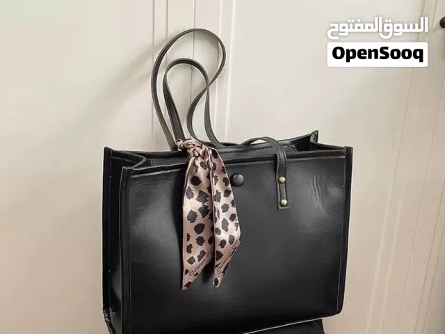 حقيبه توت باك شكل مربع