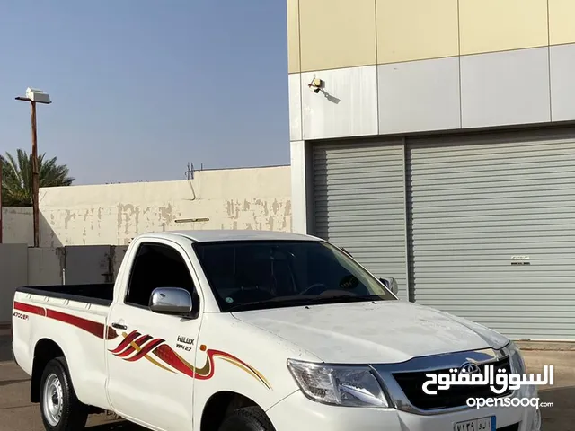 Used Toyota Hilux in Al Hofuf