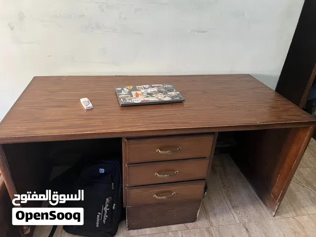 مكتب للبيع