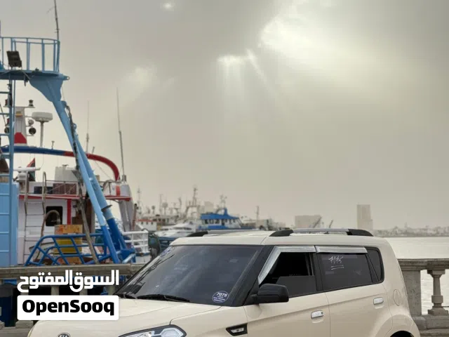 Used Hyundai Avante in Tripoli