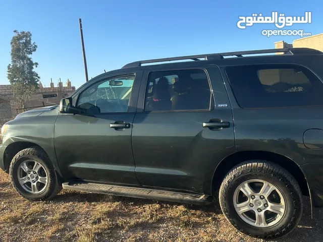 Used Toyota Sequoia in Gharyan