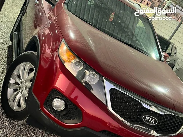 Used Kia Sorento in Tripoli