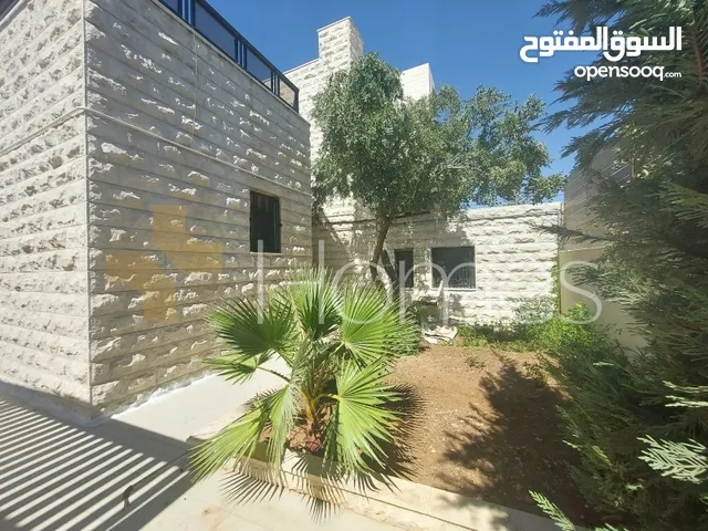 750 m2 More than 6 bedrooms Villa for Rent in Amman Abdoun
