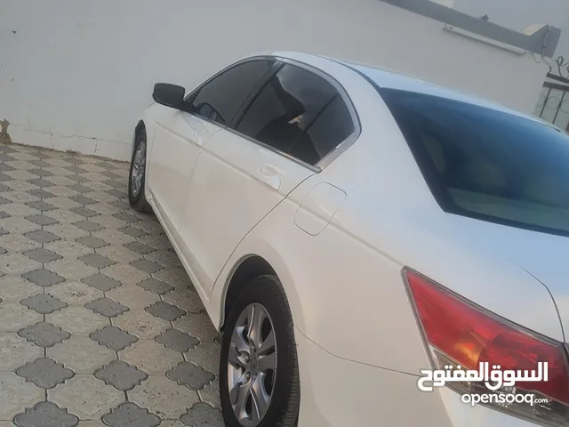 Honda Accord 2012 in Al Dakhiliya