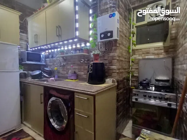 شقة للبيع فى محرم بك موقع متميز جدا شارع على شيحا الكنوز سابقا متفرع من ش امير البحر و المامون