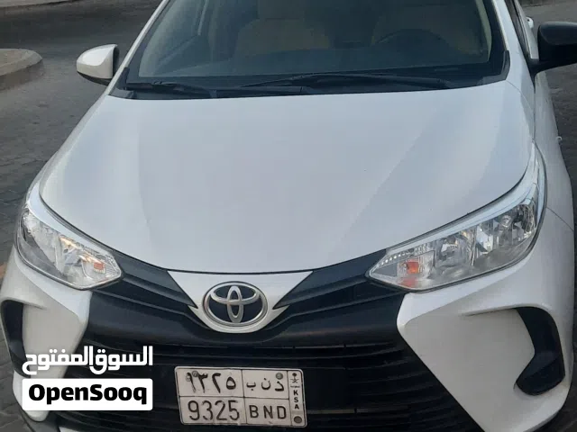2021 تويوتا يارس Y