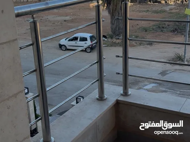 درابزين بلكونه