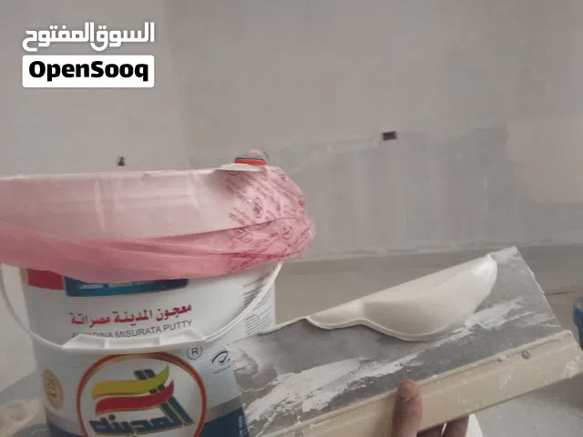 بأسعار معقولة ، دهان جميع الأسطح ، زواڨ ، بيوت ، أسطح نظيفة ، خشب ، بلاستيك ، رشاش ، مرحبا بكم.