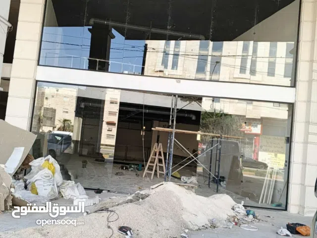 ( حجيرللسيكوريت)  زجاج سيكوريت: الأمان والأناقة في آن واحد.   لحماية فائقة ومظهر عصري لمنزلك أو عملك