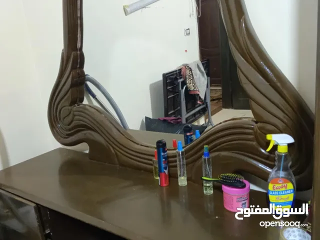 مجموعة أغراض للبيع