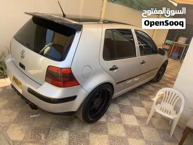 جولف ام كي فور (2001) للبيع او البدل مع جولف جيتا 2013/2014