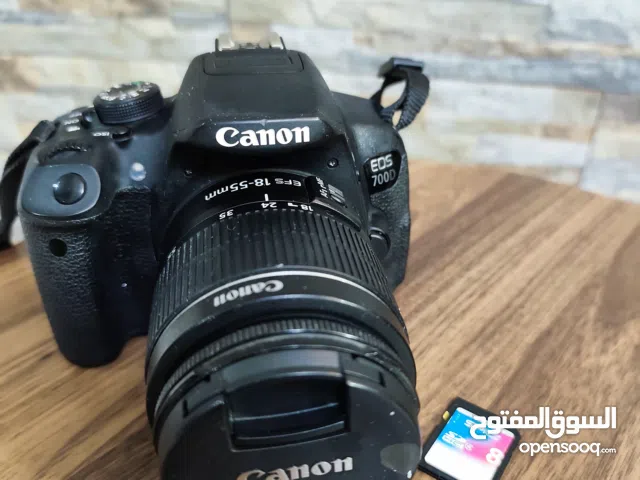 بيع كاميرا مستعمل شبه جديد canon 700D