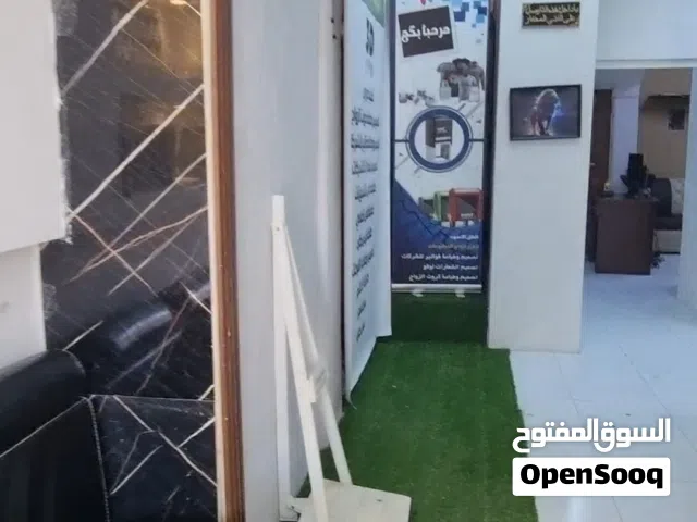 للبيع مطبعة  و مكتب سند  في منطقة حيوية