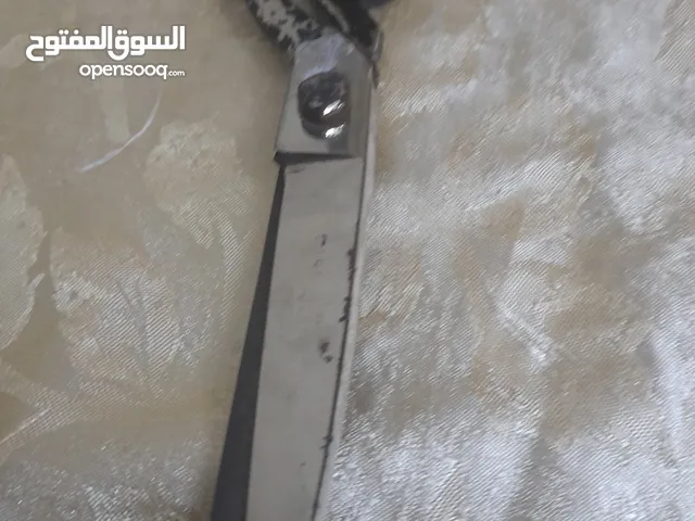 مستلزمات خياطة وقص