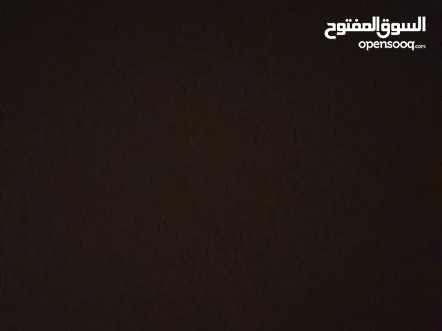 مطلوب ايفون x مستعمل يكون بحالة ممتازة بسعر 80
