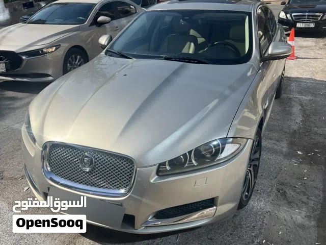 2012 جاكوار XF Luxury