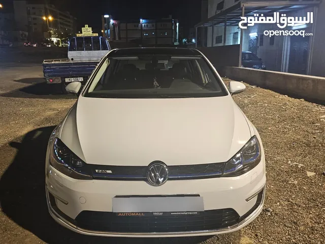 e-golf 2019 اي جولف لون الأبيض مستعمل للبيع