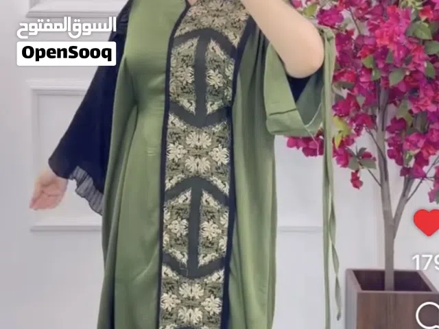 كلابيه تلبس فري زايز