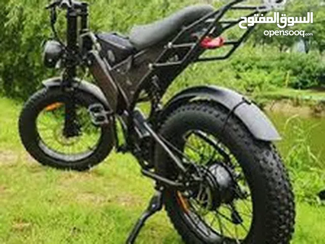 مطلوب بسكليت كهرباء للبيع بسعر250jd سرعته عاليه وبمشي بالشاحنة فوق ال35km