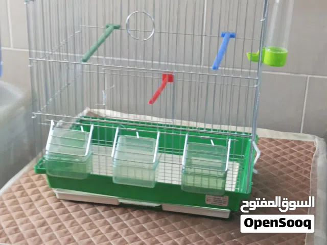 اقفاص عصافير جديدة عدد(2) ( الشهباء ) الأصلية 3 معالف للبيع..