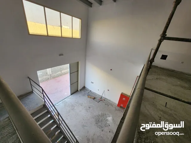 مستودع للايجار سنوى يصلح لجميع الانشطه التجاريه والصناعيه