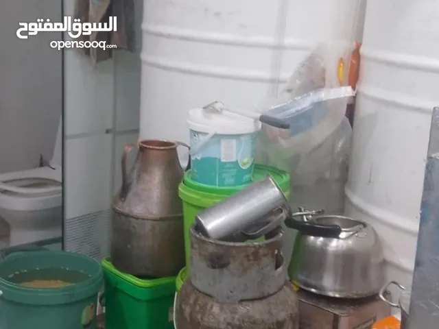مطعم للبيع بكامل معداته