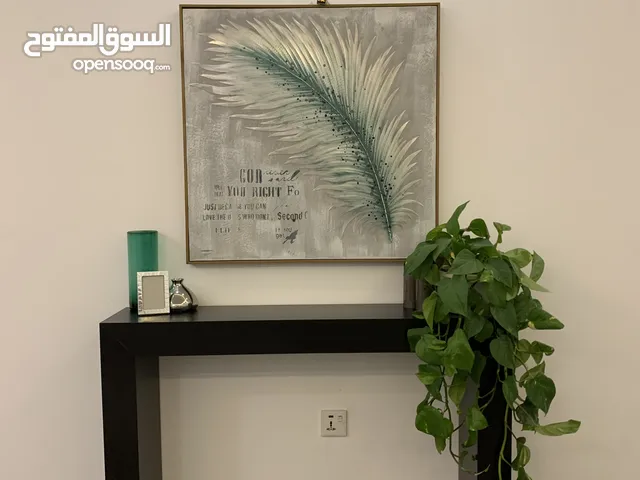 كونسول الاسود