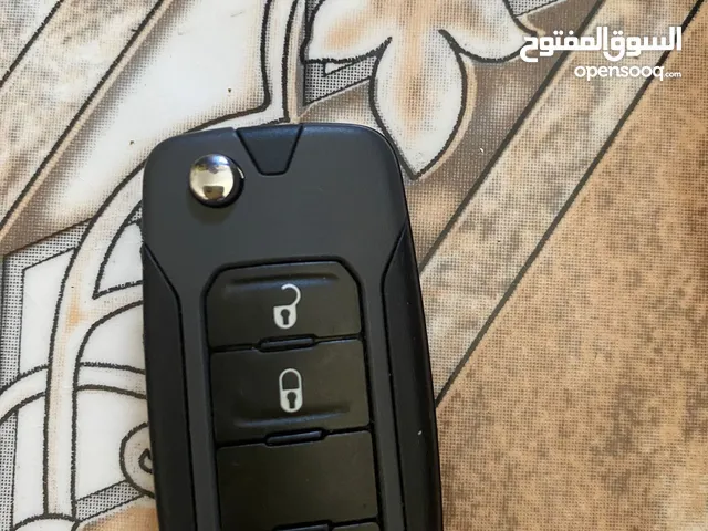 للبيع ريموتات جميع السيارات بدون برمجه