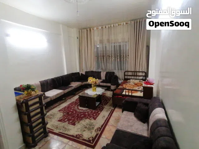 شقة للبيع داريا ساحة شريدي دخلة جامع العباس مقابل شاورما ابن الشام طابق ثاني مساحة 147متر طابو أخضر