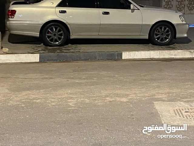 Used Toyota Crown in Basra