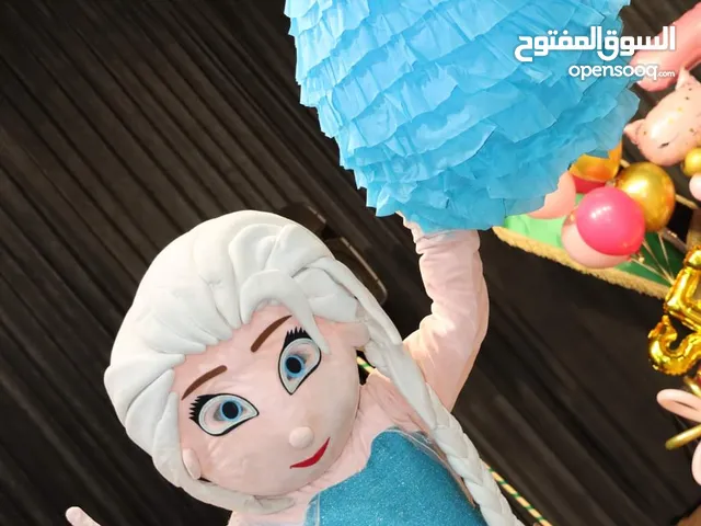 شخصية كرتونية البطريق لأعياد الميلاد وحفلات الأطفال