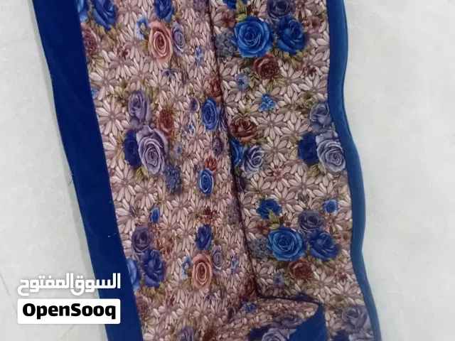 وجوه فرشات للبيع