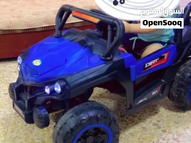 سيارة اطفال