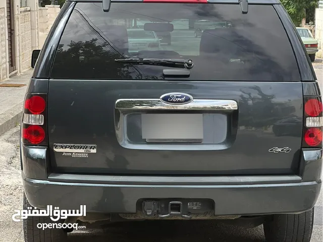فورد اكسبلور لون فيراني مميز موديل 2009
