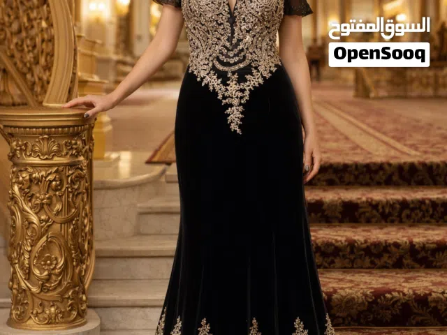 فساتين سهره او اعراس او جمعات مرتبين جداد حلوين عاللبس مقاسات مختلفه طويل قصير كتييير بجننو وتئال