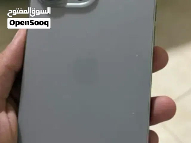 ايفون 15 برو ماكس 256 جيجا بحالة الوكالة