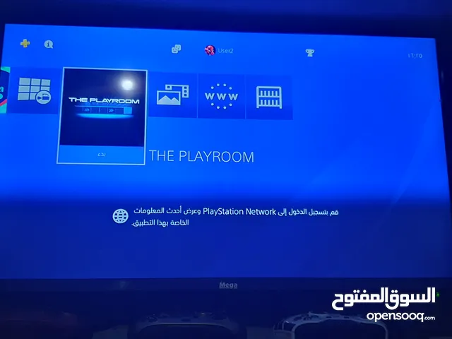 جهاز بلستيشن 4 سليم مع ايدتين