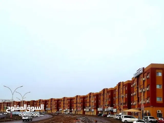 شقه للايجار بدون فرش انماأ الجديد لكس جديد الشقه على الشارع العام قريب خدمات