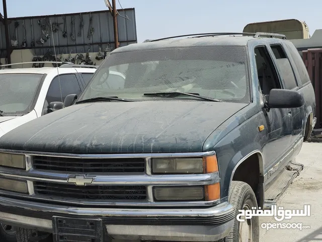 قطع غيار سكراب تاهو جمس يوكن موديل قديم وارد في صناعية بركاء Tahoe and Yukon GMC spare parts