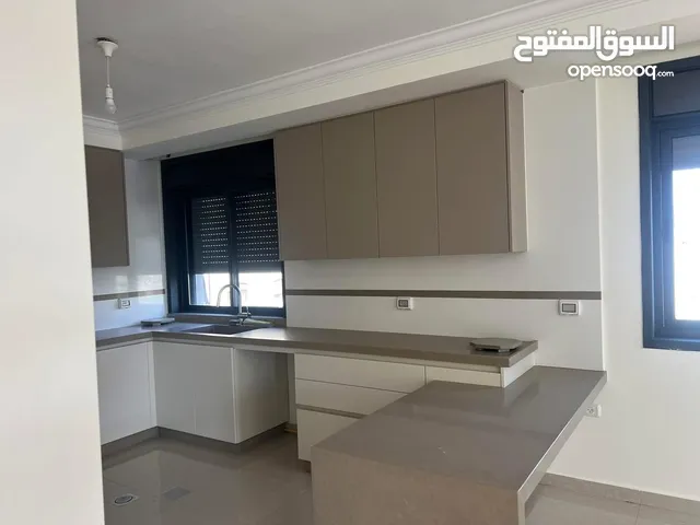 180 m2 3 Bedrooms Apartments for Rent in Ramallah and Al-Bireh Al Masyoon
