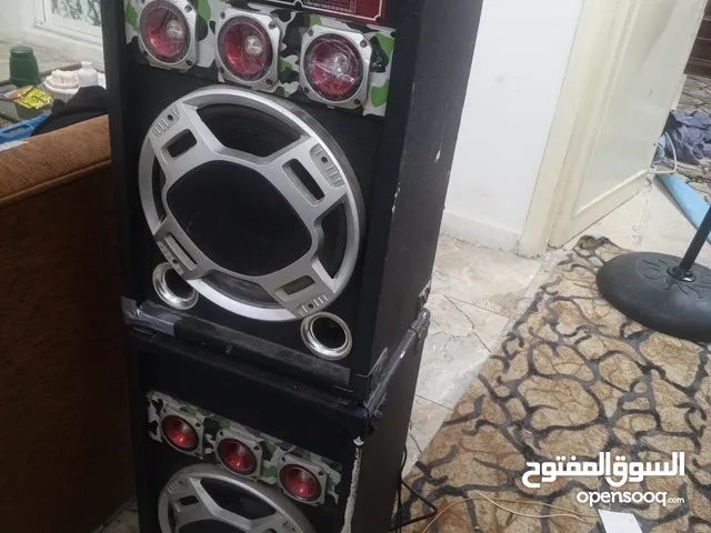 سماعات دي جي تصلح للمناسبات صوت قوي وواضح