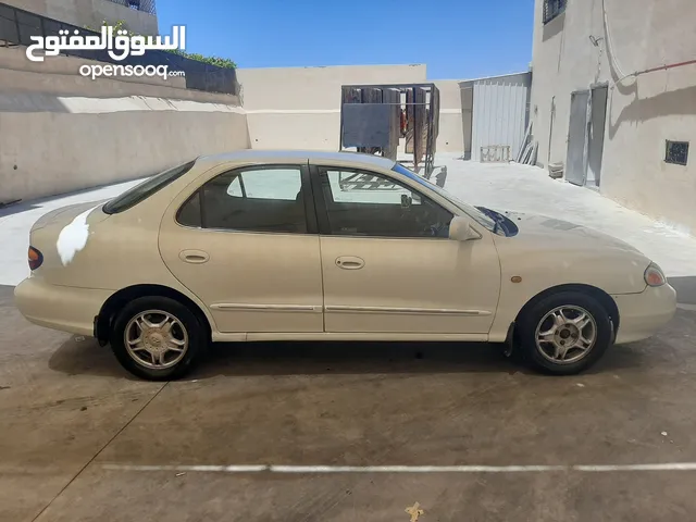 Used Hyundai Avante in Amman