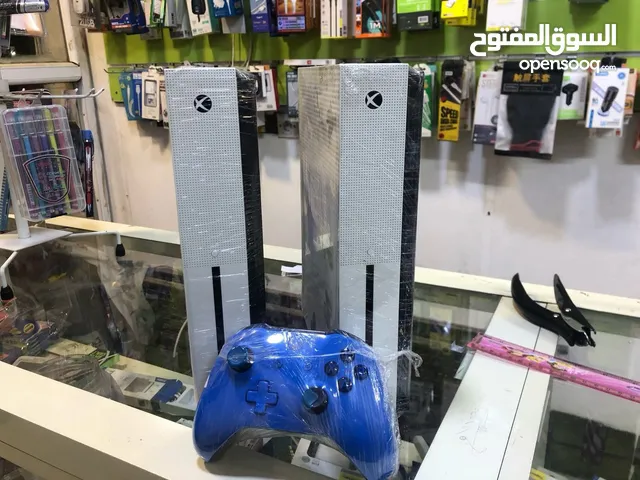 اكسبوكس ون اس 1 تيرا شبه جديد مع شاشة سامسونغ 43 بوصة