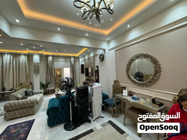 270 m2 3 Bedrooms Villa for Sale in Giza 6th of October