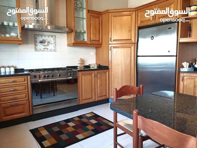 180m2 3 Bedrooms Apartments for Sale in Amman Um El Summaq