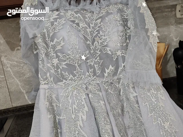 فستان خطبة وأعراس