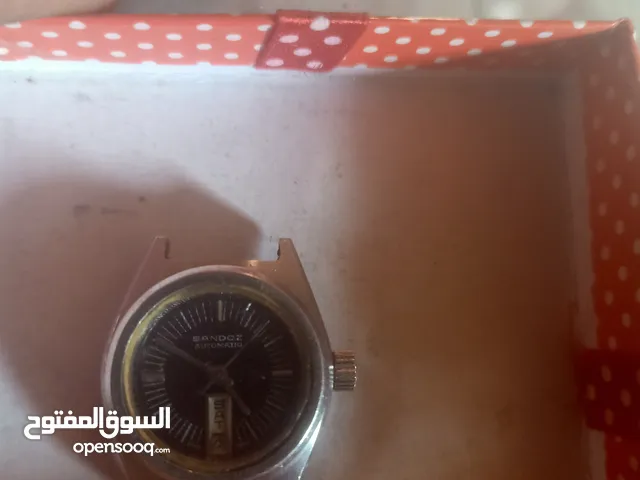 ساعه سويسرى طراز قديم